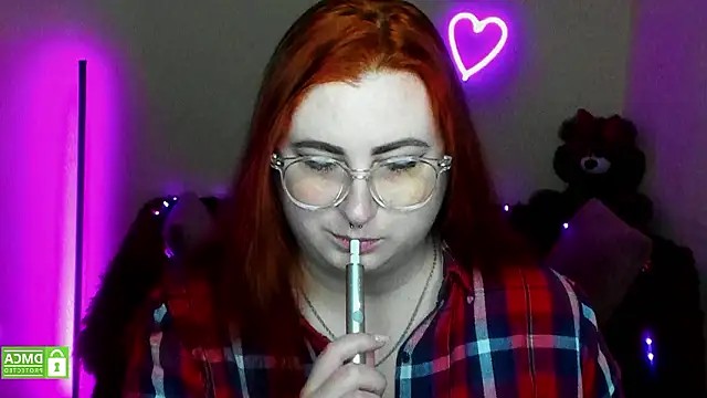 Alicia love00 online show from February 7, 6:32 am