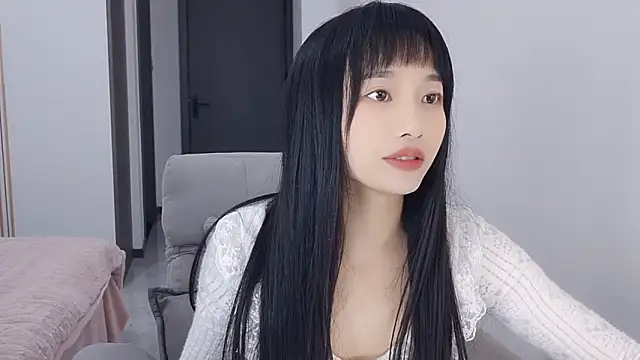 Lisa-3333 online show from January 7, 1:38 pm