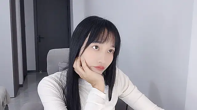 Lisa-3333 online show from October 29, 1:43 pm