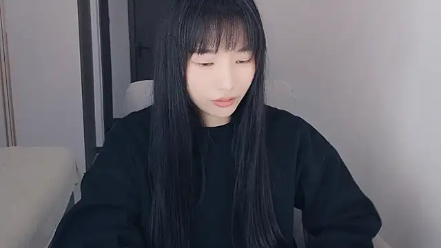 Lisa-3333 online show from March 30, 1:56 pm