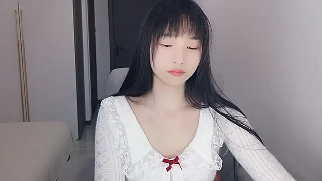 Lisa-3333 online show from March 19, 10:15 am