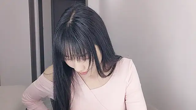 Lisa-3333 online show from March 31, 1:46 pm