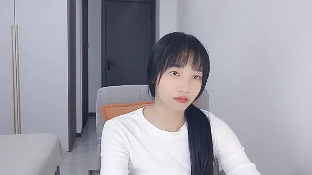 Lisa-3333 online show from November 15, 1:04 pm