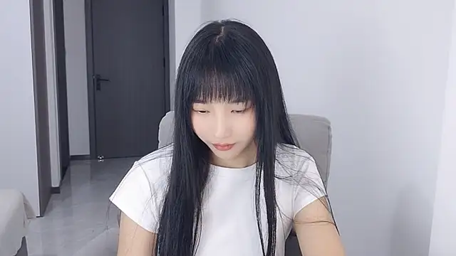 Lisa-3333 online show from September 17, 1:46 pm