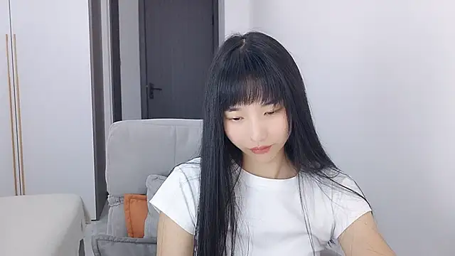 Lisa-3333 online show from September 23, 2:13 pm