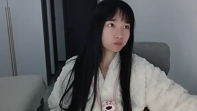 Lisa-3333 online show from March 14, 1:11 am