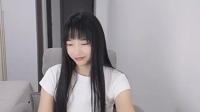 Lisa-3333 online show from September 14, 2:28 pm