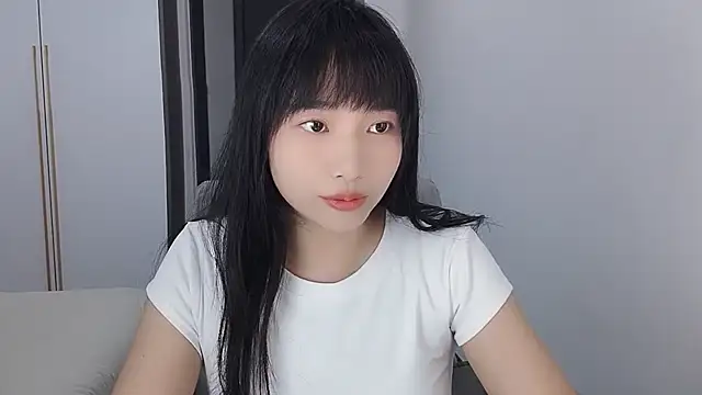 Lisa-3333 online show from June 19, 1:17 pm
