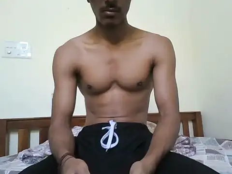 modelguyyy online show from April 27, 5:16 am