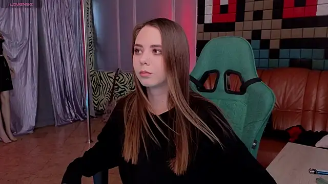 IvoryWood  online show from September 26, 10:44 am