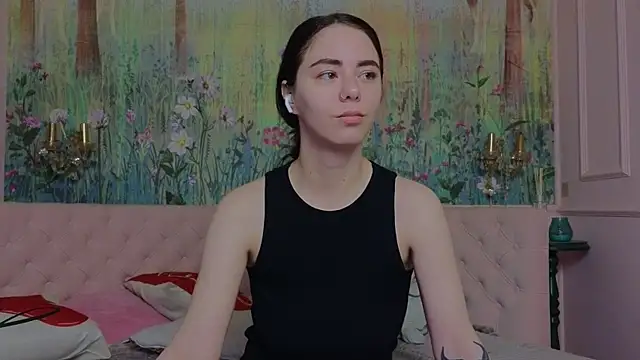 IvoryWood  online show from May 28, 6:36 pm