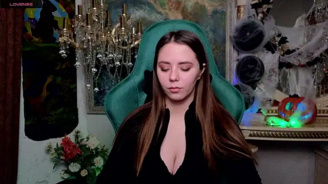 IvoryWood  online show from October 26, 11:21 am