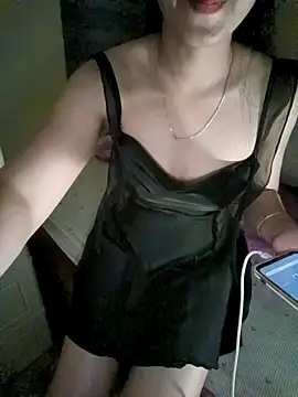 Jun-Mzzz online show from April 5, 3:51 pm