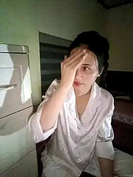 Jun-Mzzz online show from September 27, 3:29 pm