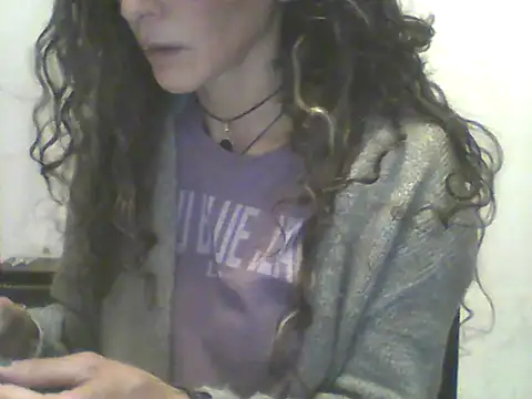 Snapshot of Bebita-zmp chatting on May 23, 10:31 pm Bebita-zmp online show from May 23, 10:31 pm