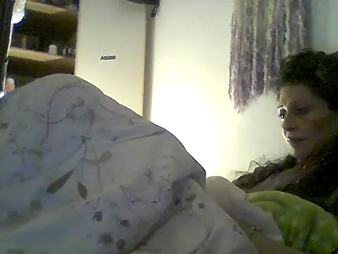 Snapshot of Bebita-zmp chatting on June 27, 8:09 am Bebita-zmp online show from June 27, 8:09 am