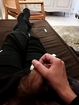 Snapshot of idhem___31 chatting on February 25, 8:03 am idhem 31 online show from February 25, 8:03 am