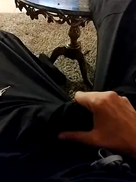 idhem   31 online show from March 24, 8:42 pm