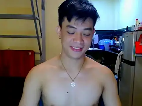 Snapshot of ASIANFULLYLOADEDCUM chatting on June 24, 7:18 am ASIANFULLYLOADEDCUM online show from June 24, 7:18 am