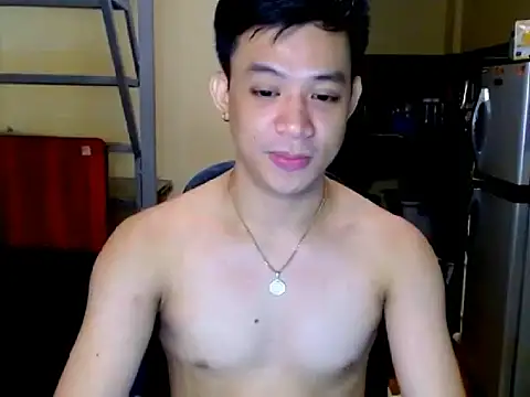 ASIANFULLYLOADEDCUM online show from March 8, 5:05 pm