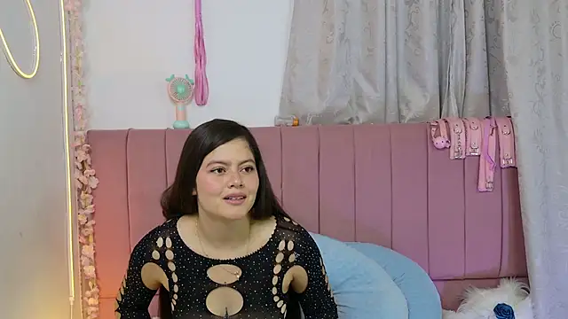 Snapshot of sukilove18 chatting on September 26, 11:11 pm sukilove18 online show from September 26, 11:11 pm