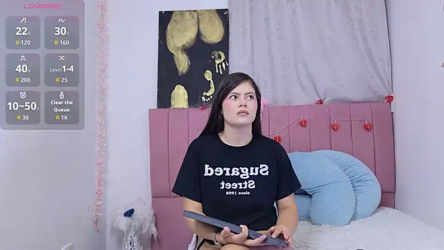 sukilove18 online show from February 25, 11:37 pm