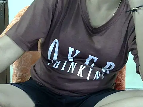 Snapshot of CHAMELI4747 chatting on September 11, 8:36 am CHAMELI4747 online show from September 11, 8:36 am