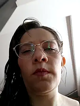 Snapshot of Isabella5_Brown_ chatting on November 7, 3:27 pm Isabella5 Brown online show from November 7, 3:27 pm