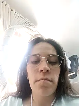 Snapshot of Isabella5_Brown_ chatting on November 1, 5:29 pm Isabella5 Brown online show from November 1, 5:29 pm