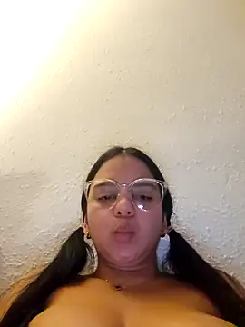 betzita online show from February 6, 6:59 pm