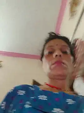Snapshot of ISHANI-SINGH chatting on September 18, 2:36 am ISHANI-SINGH online show from September 18, 2:36 am