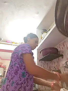 ISHANI-SINGH online show from November 11, 3:01 am