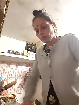 ISHANI-SINGH online show from January 11, 2:51 am