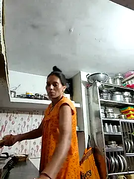 ISHANI-SINGH online show from May 14, 2:36 pm