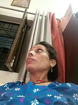 ISHANI-SINGH online show from April 22, 2:02 pm