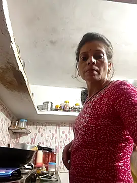 ISHANI-SINGH online show from February 26, 4:07 pm