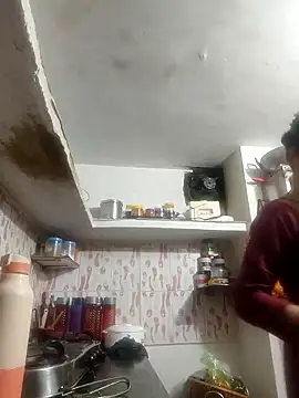 ISHANI-SINGH online show from February 10, 2:49 pm