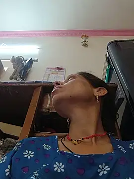 ISHANI-SINGH online show from June 7, 3:34 am
