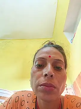 ISHANI-SINGH online show from June 16, 3:06 am