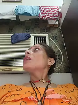 ISHANI-SINGH online show from July 7, 1:36 pm