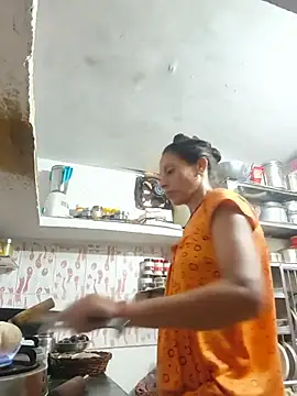 ISHANI-SINGH online show from June 11, 2:53 am