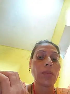 ISHANI-SINGH online show from June 21, 2:50 am