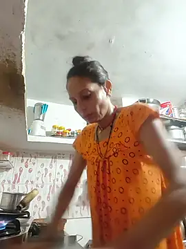 ISHANI-SINGH online show from July 12, 3:07 am