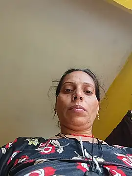 ISHANI-SINGH online show from July 7, 3:09 am