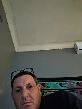 abellabricot online show from July 10, 6:52 pm