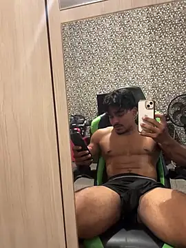 pretoboom14 online show from May 24, 3:06 am