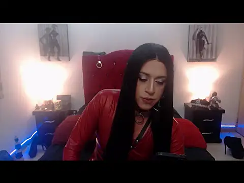 CharlotteBrooks online show from February 6, 9:55 pm