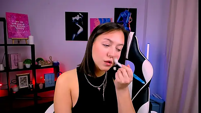 CindySparkl online show from October 15, 4:55 am