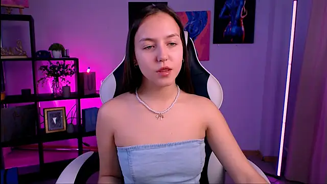 CindySparkl online show from December 19, 3:54 am