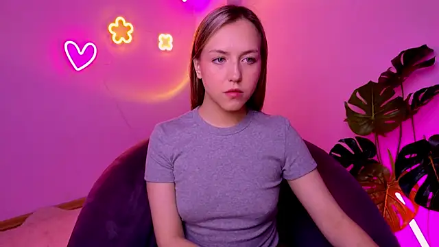 CindySparkl online show from May 3, 3:33 am